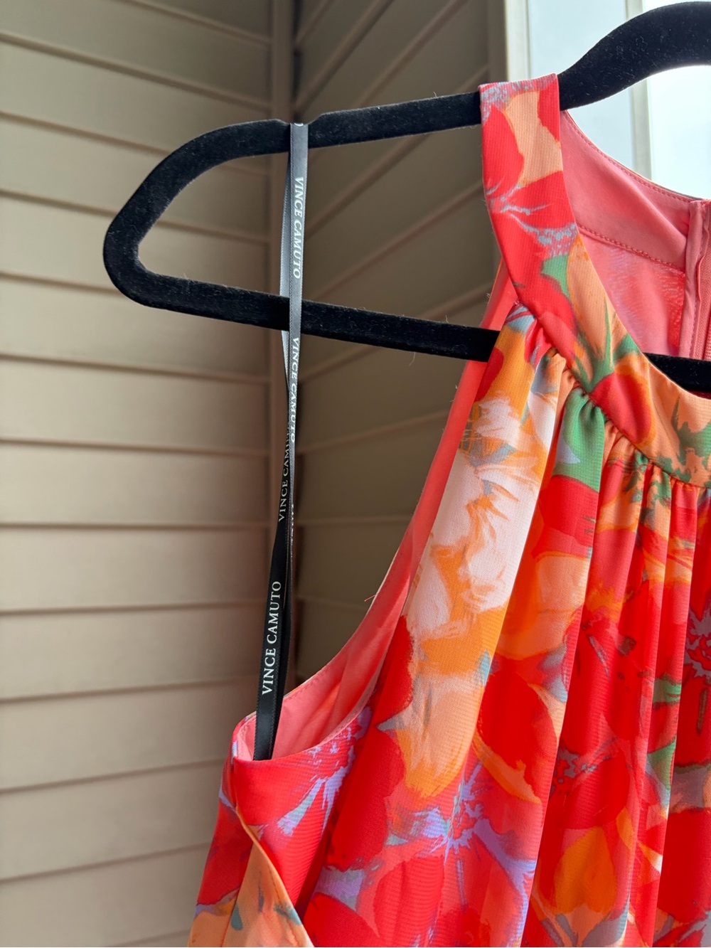 ๐๐VinceCamuto Floral Wide Leg Jumpsuit Waist Maxi Romper Size 6 Summer Vacation - Picture 16 of 17